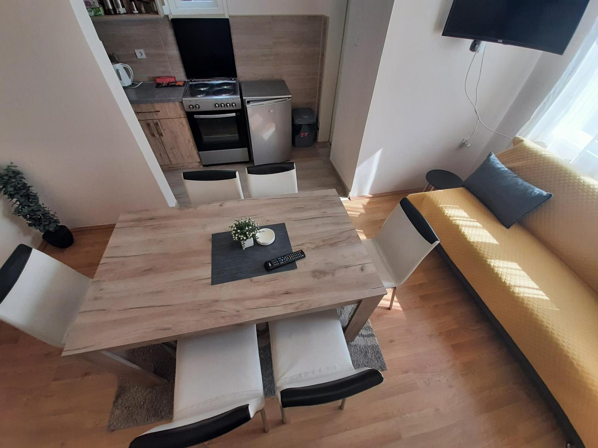 Haus Apartman Zajecar M&L Rom bilde