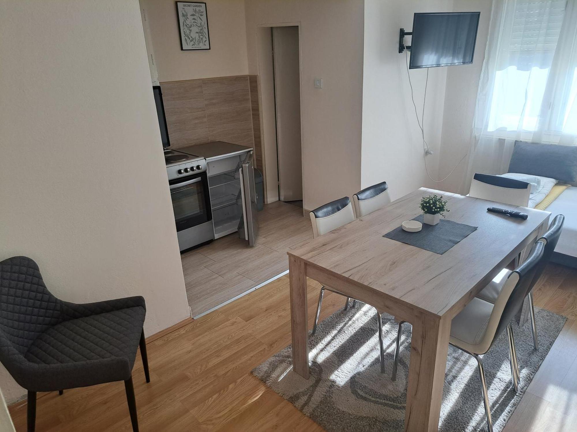 Haus Apartman Zajecar M&L Rom bilde